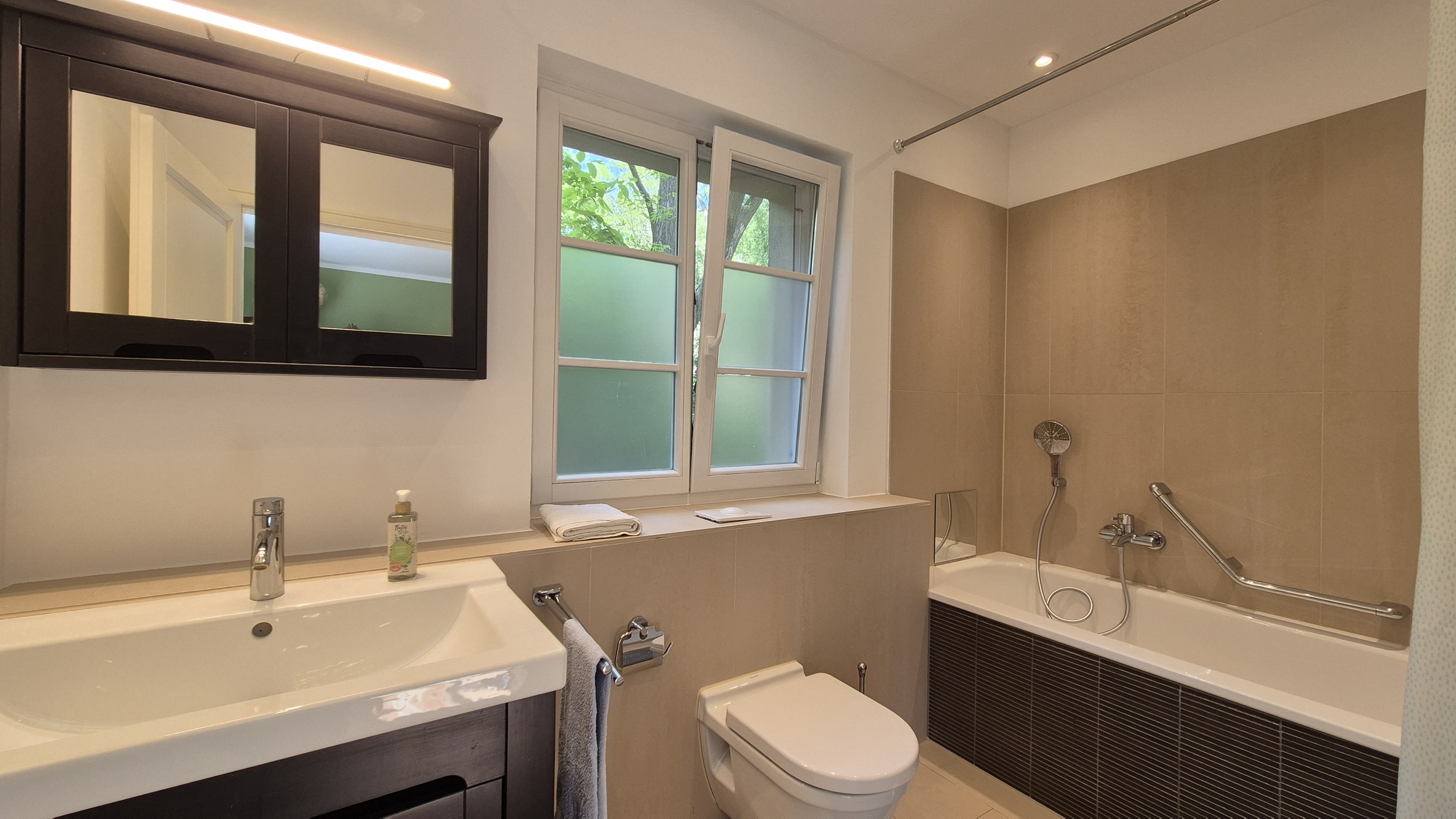 Badezimmer Villa Kehrsdorf Briesen 8