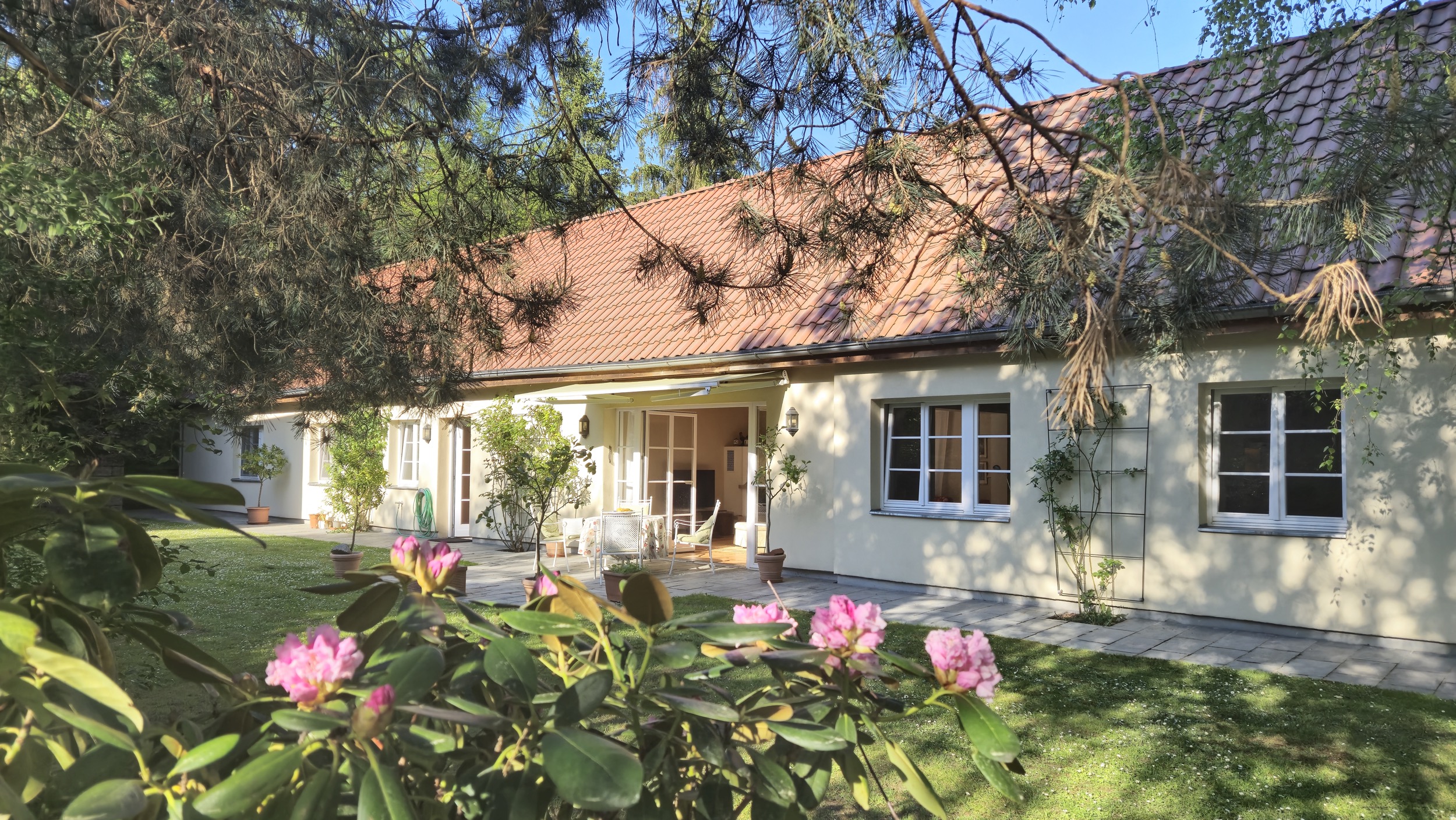 Remise Villa Kehrsdorf Aussenansicht 55